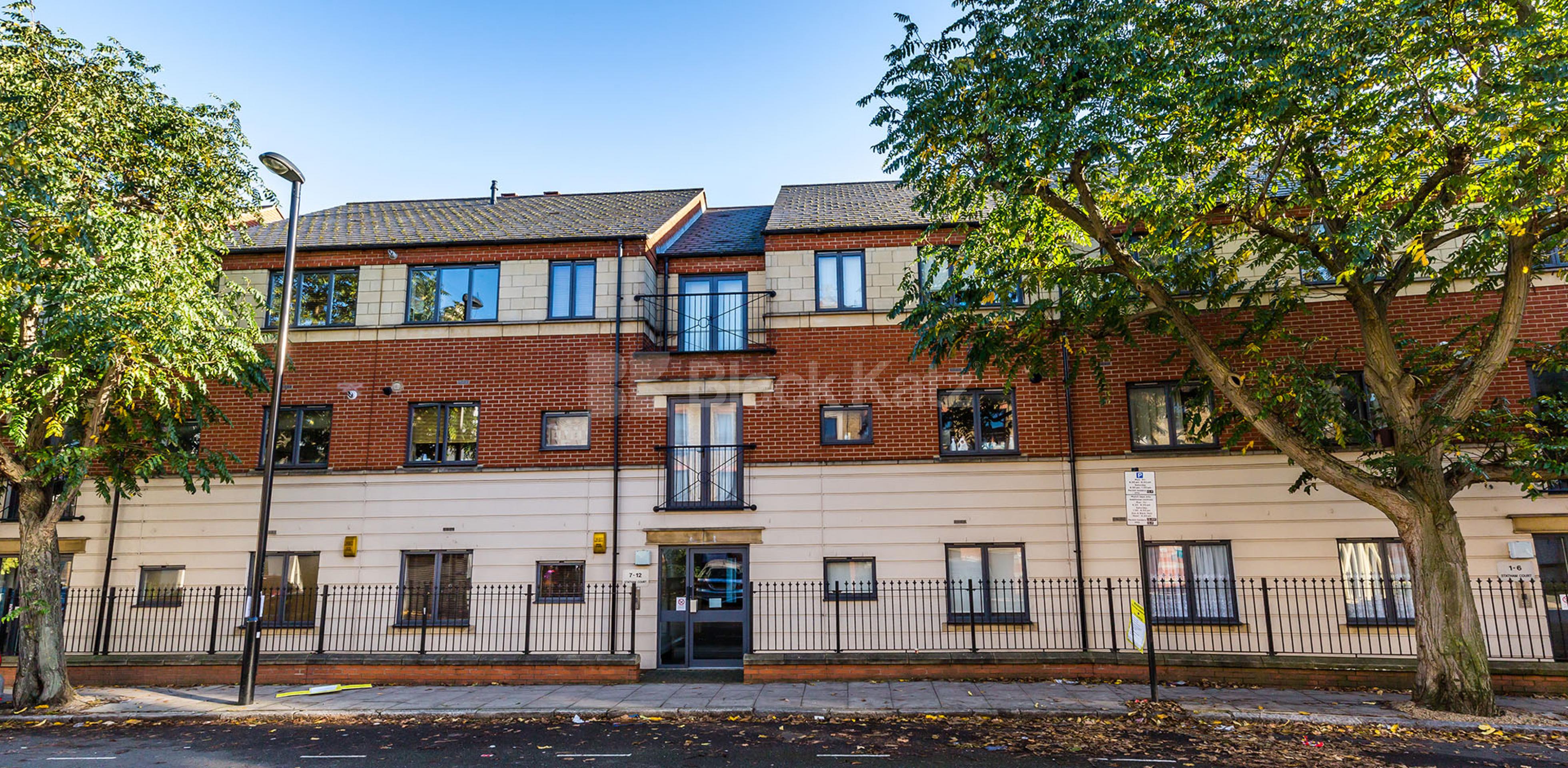 Modern spacious one bed within popular development  Tollington Way, Holloway N7